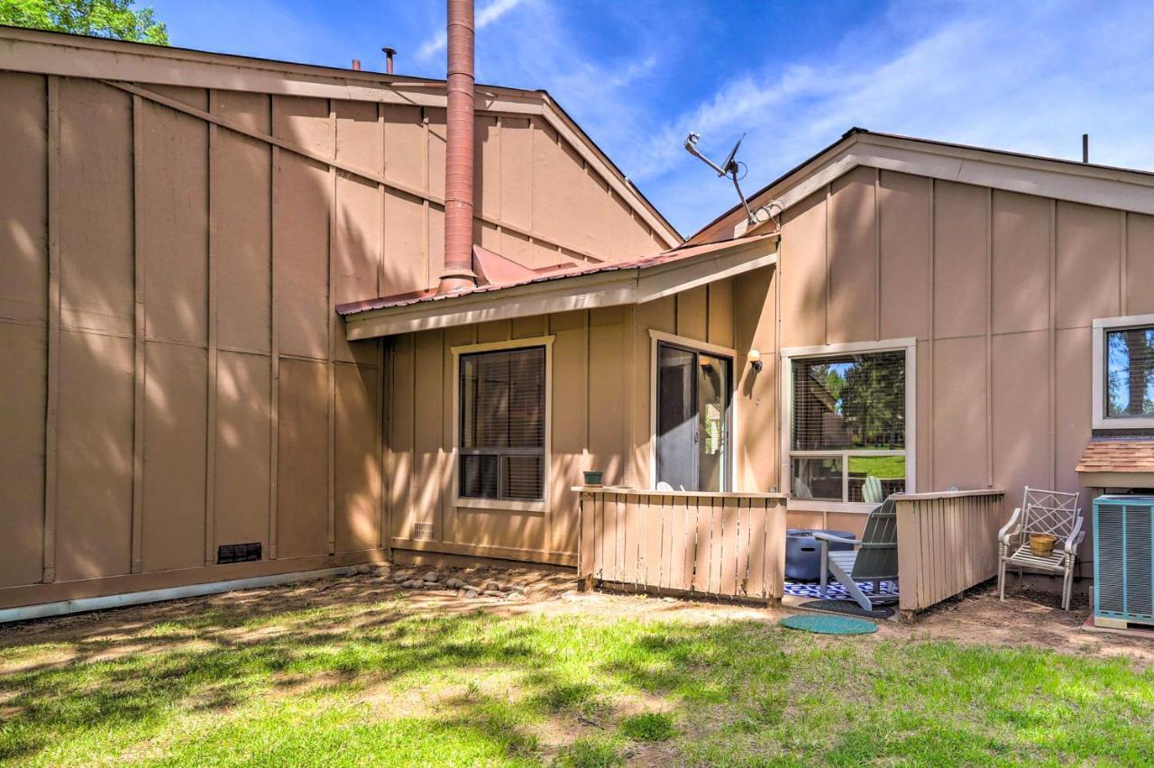 Cozy Pagosa Springs Townhome Fire Pit And Patio! Exterior photo